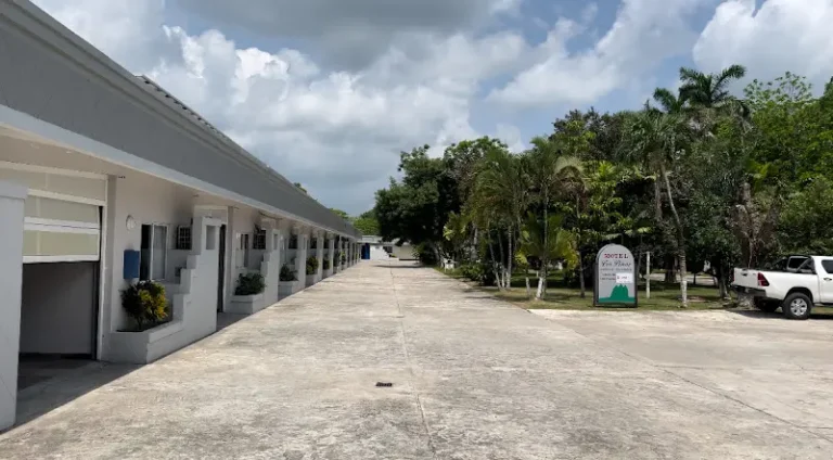 Motel Los Pinos Comalcalco