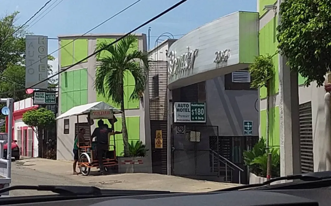 Motel Premier